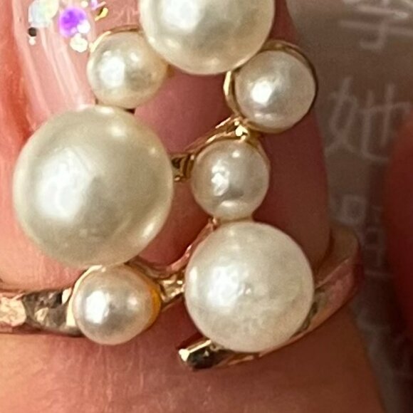 One-of-a-kind Adjustable Pearl Nail Ring - Picture 10 of 10